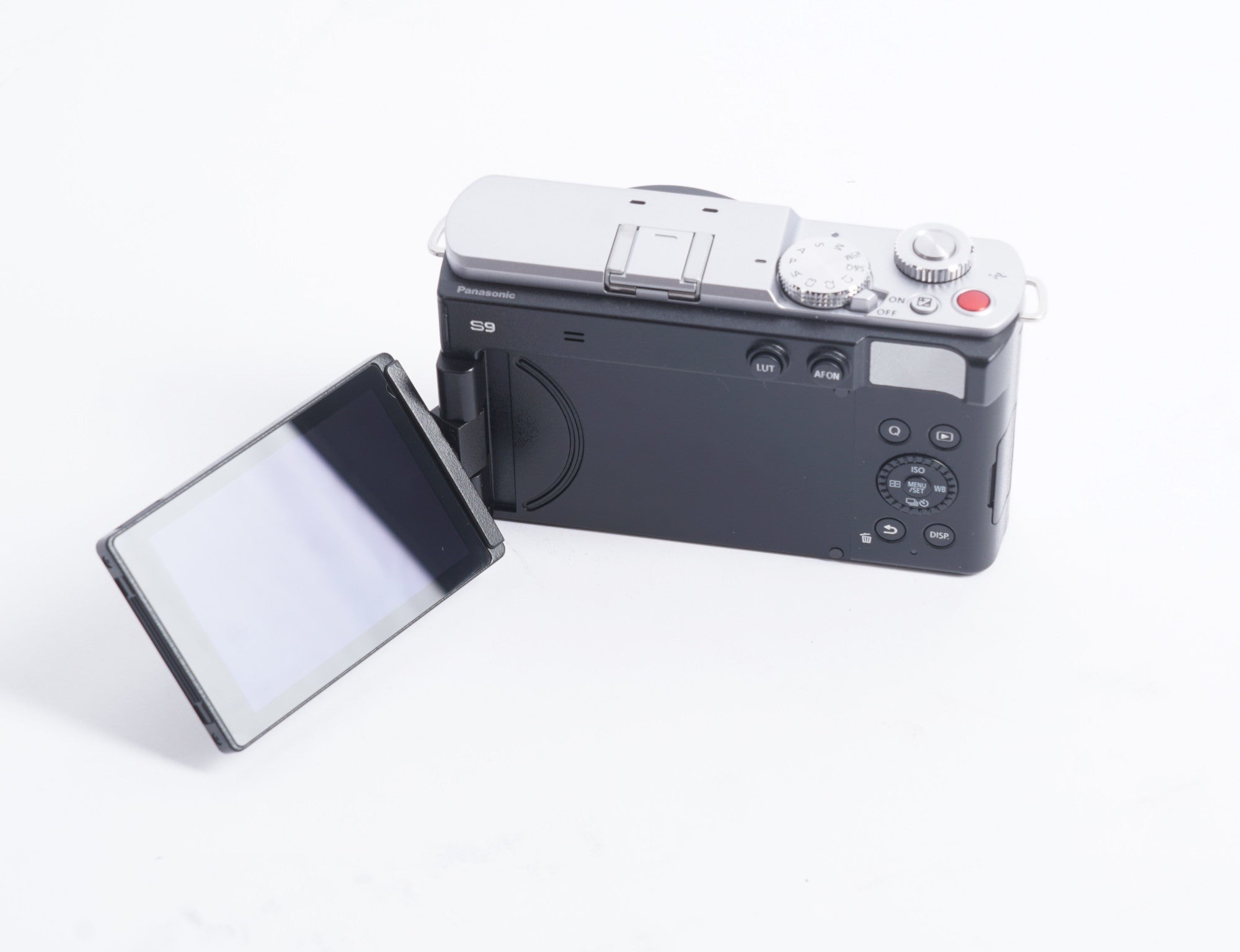 LUMIX S9 S 18-40mm Lens Kit - White and Silver (DC-S9NWA9) (Used)
