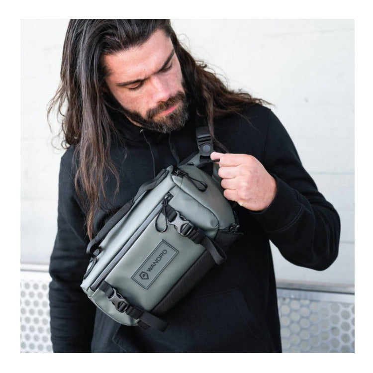 Wandrd ROGUE 6L Sling Camera Bag with Expandable Pocket Design (Wasatch Green)