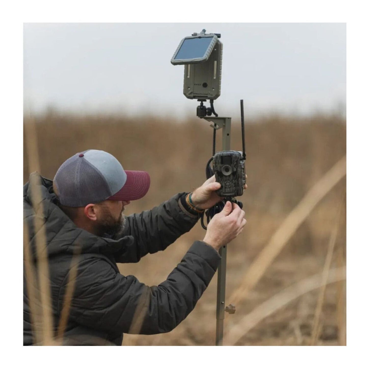 Stealth Cam Fusion MAX 2.0 36MP Cellular Trail Cam with 32GB Card and Reader