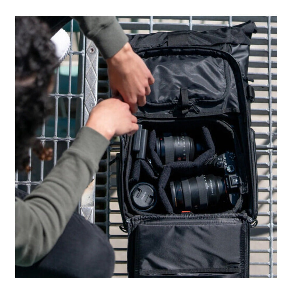 WANDRD PRVKE 31L Photo Bundle Backpack with Essential Plus Camera Cube (Black)