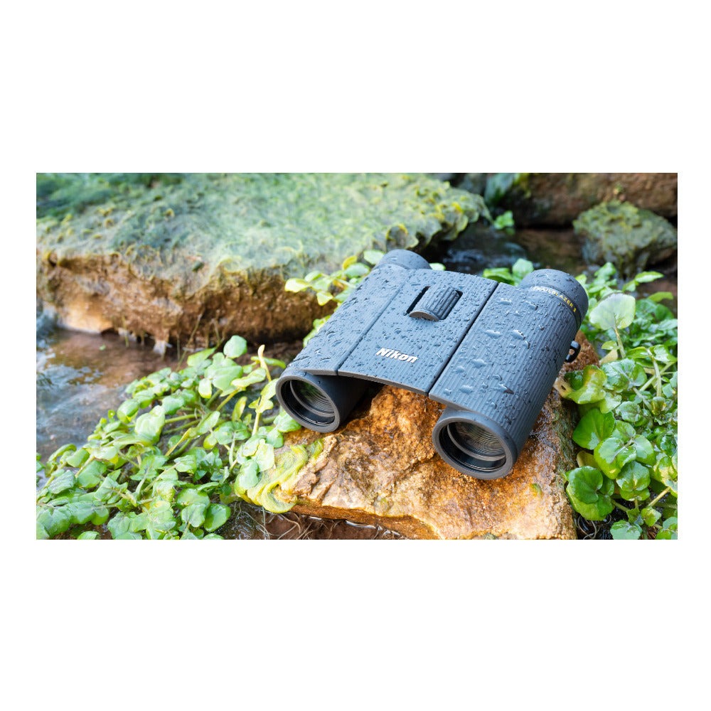 Nikon Trailblazer II 10x25 Binoculars with Waterproof, Fogproof and Multilayer-Coated Optics (Black)