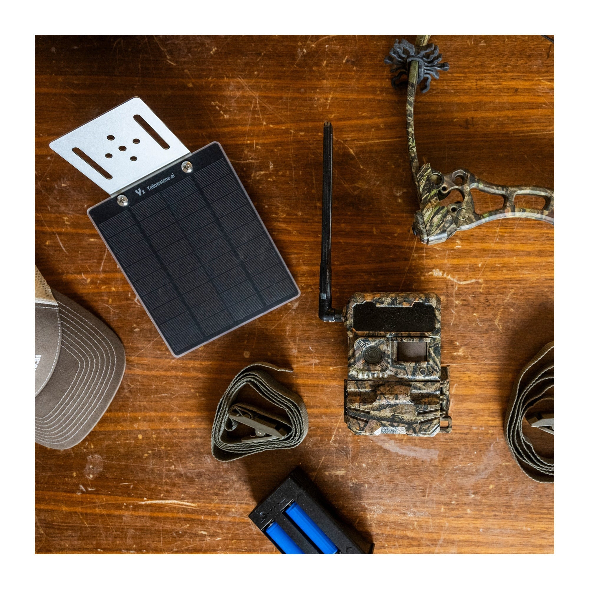 Yellowstone Y2 Black Wide Lens Bundle with Batteries, Solar Panels, and Accessories (10-Pack)