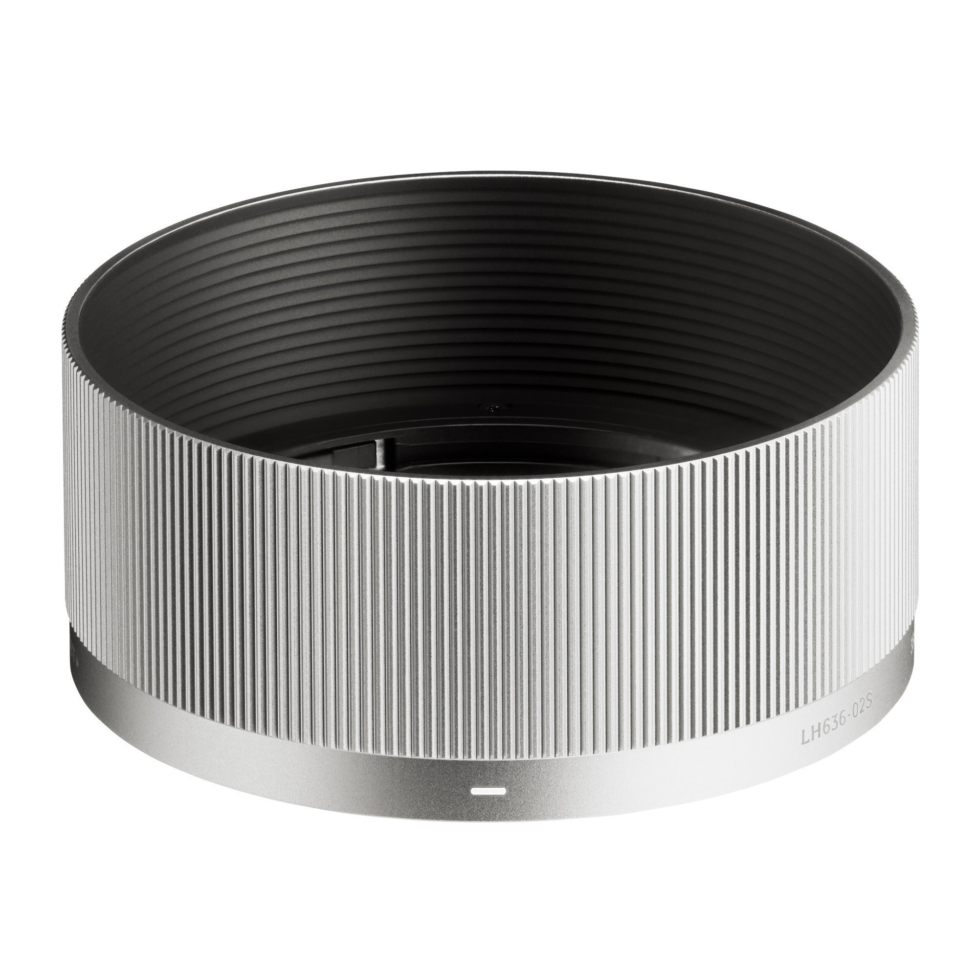 Sigma 35mm F2 DG Silver Contemporary Lens for L Mount Bundle