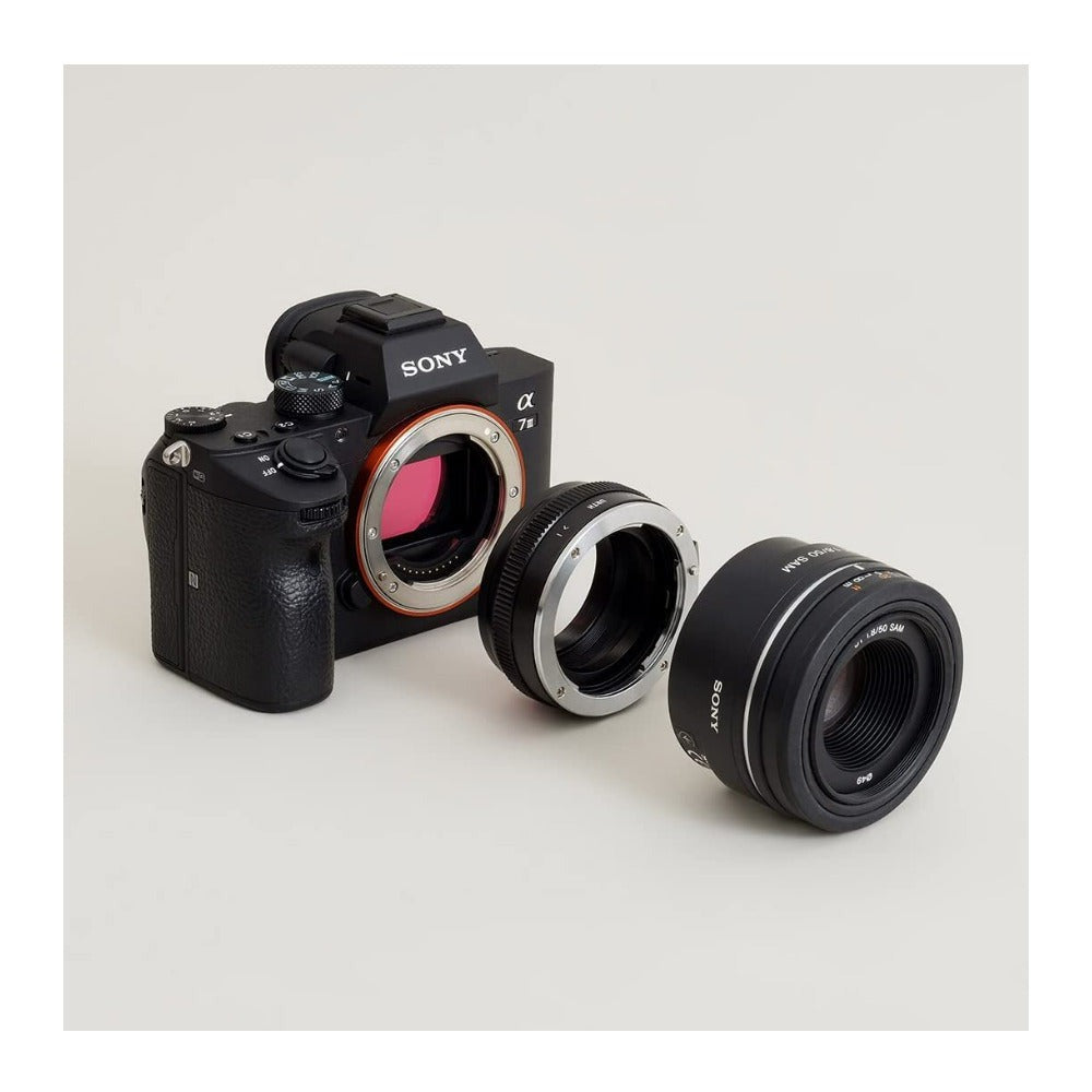 Urth Sony A Minolta AF Lens to Sony E Camera Mount Adapter (Matte Black)