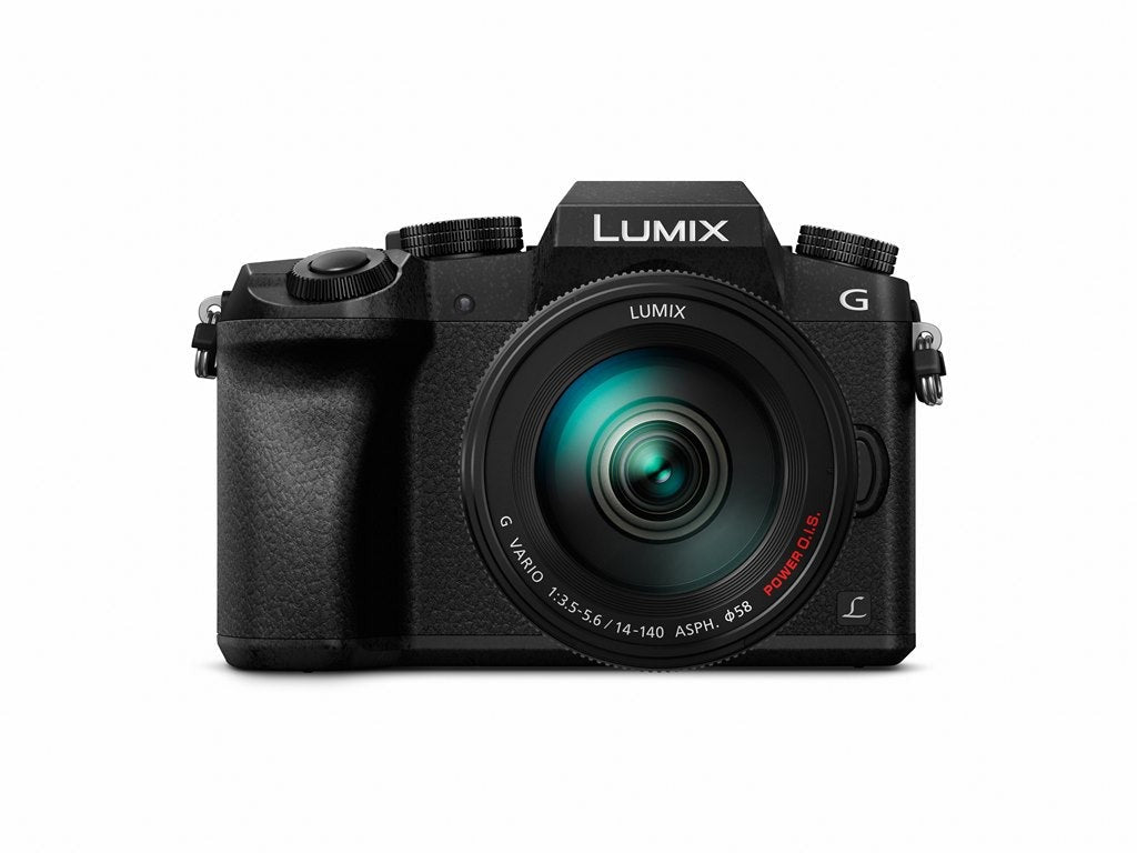 Panasonic LUMIX G7 Mirrorless Camera with 14-140mm Lens