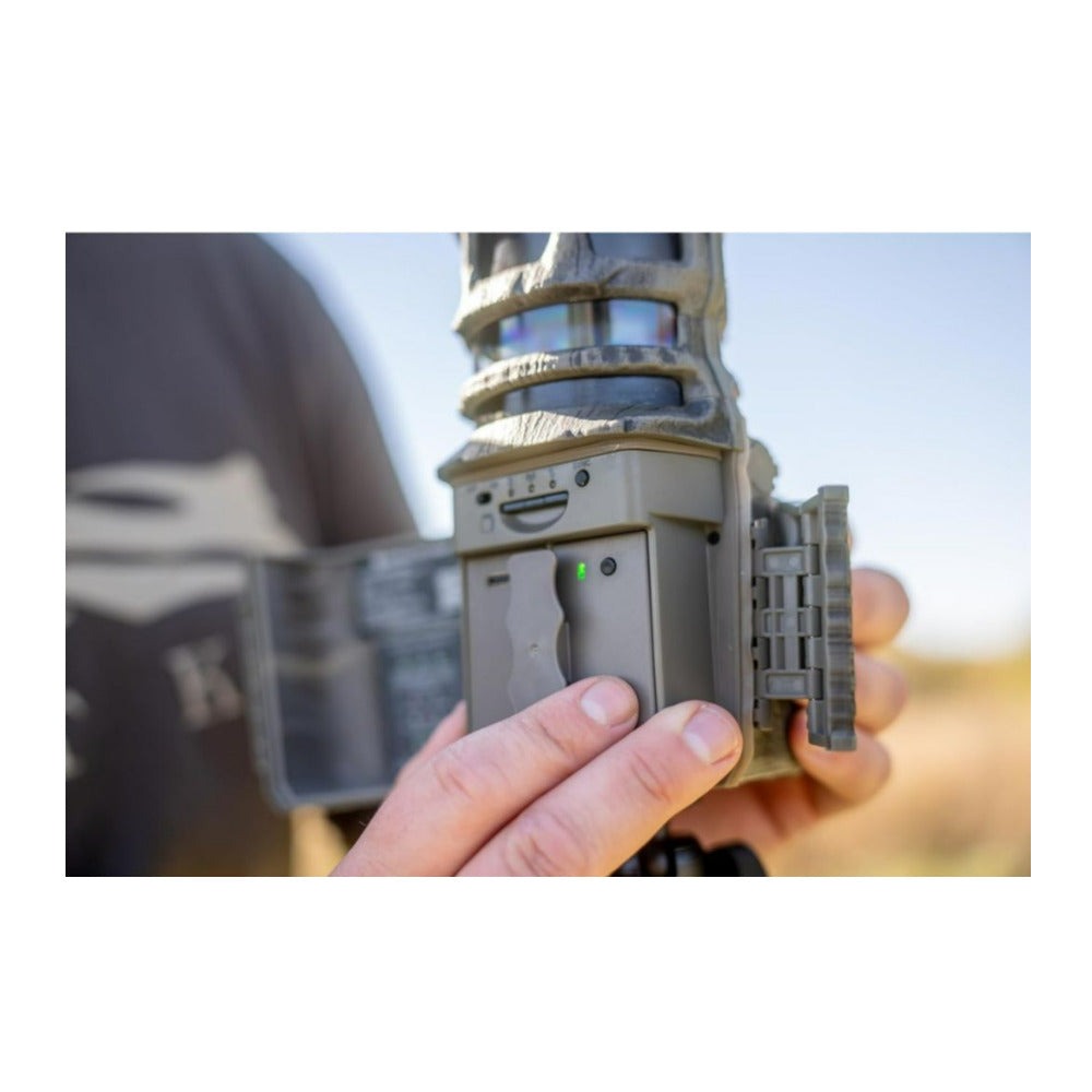 Stealth Cam 360 Cam Max Cartridge Lithium Battery 10-Pack with Card Reader