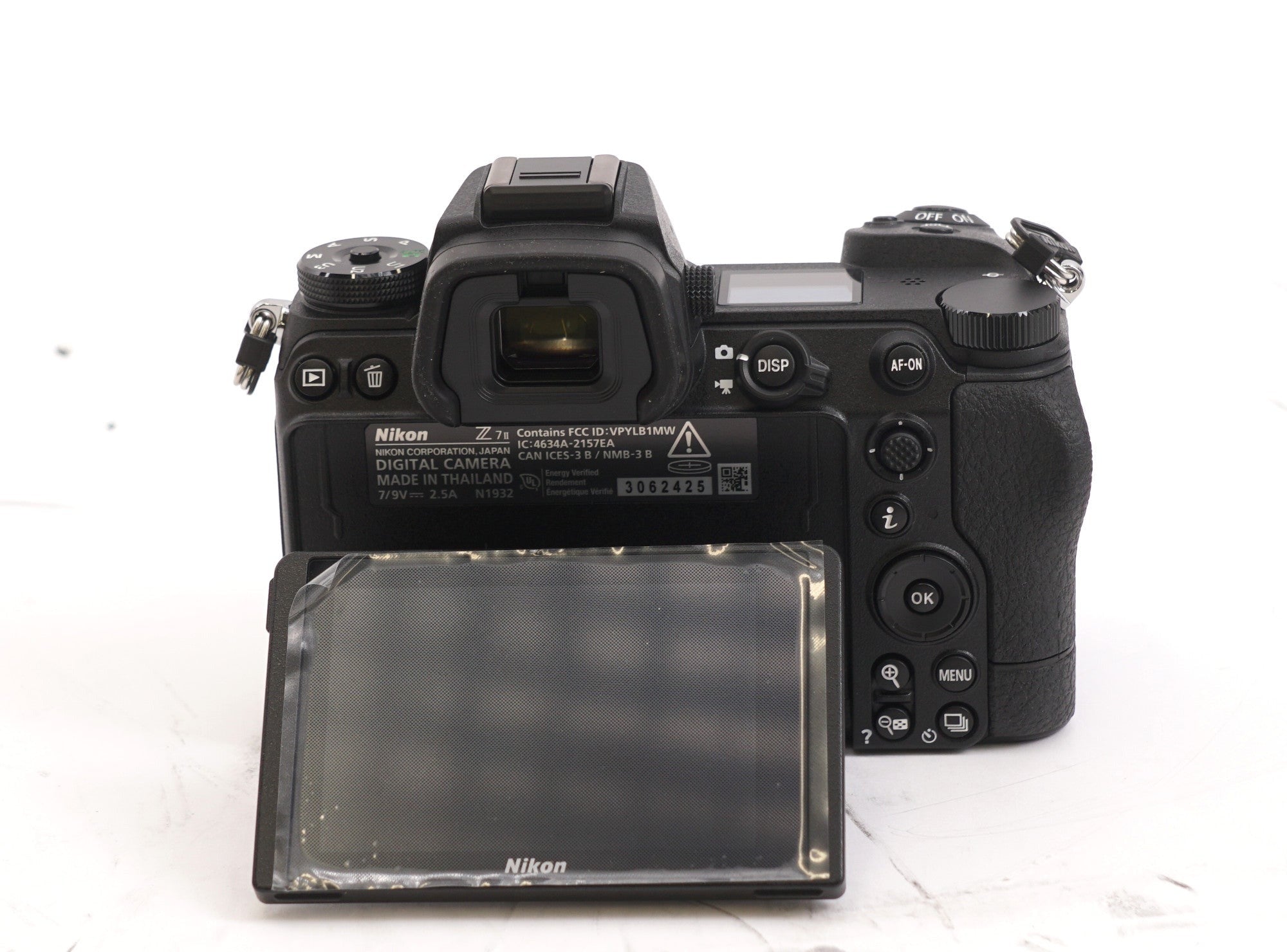 Nikon Z 7II FX-format Mirrorless Camera Body with NIKKOR Z 24-70mm f/4 S Lens (Open Box)