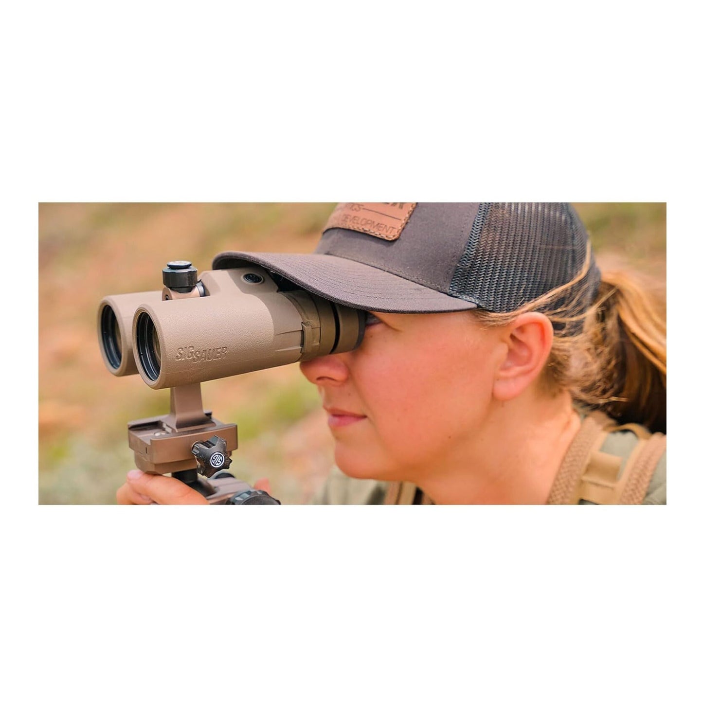 SIG SAUER ZULU8 HDX 10x50mm Closed Bridge Binoculars with Carrying Case (FDE)