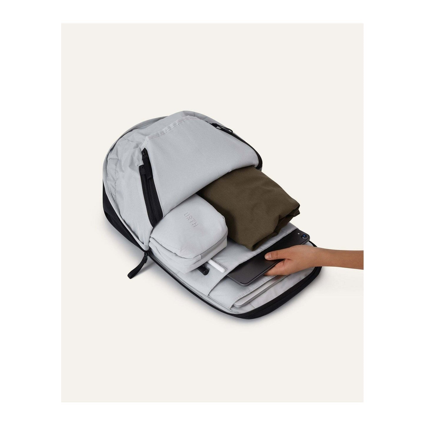 Urth Arkose 20L Modular Lightweight Backpack with 12 Clever Storage Zones(Black)