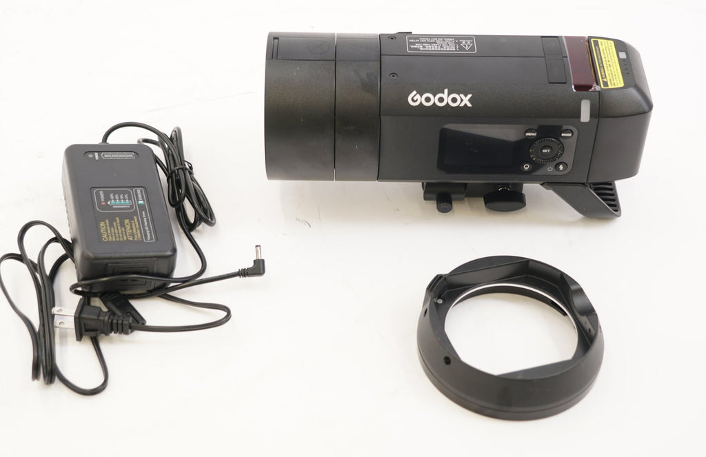 Godox AD400Pro II All-in-One Outdoor Flash 400Ws Up to 460 Full-Power Flashes (Used)