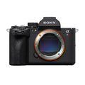 Sony Alpha 7R VI Full-frame Mirrorless Interchangeable Lens Camera with 66.8 MP Fully Stacked Sensor