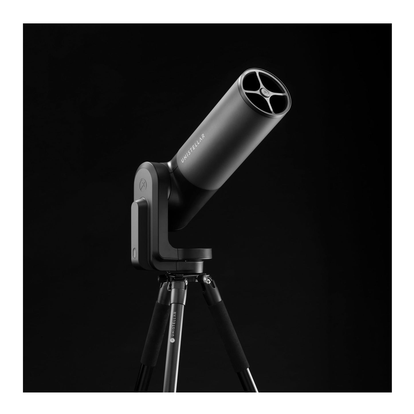 Unistellar eQuinox 2 Smart Telescope for Light Polluted Cities