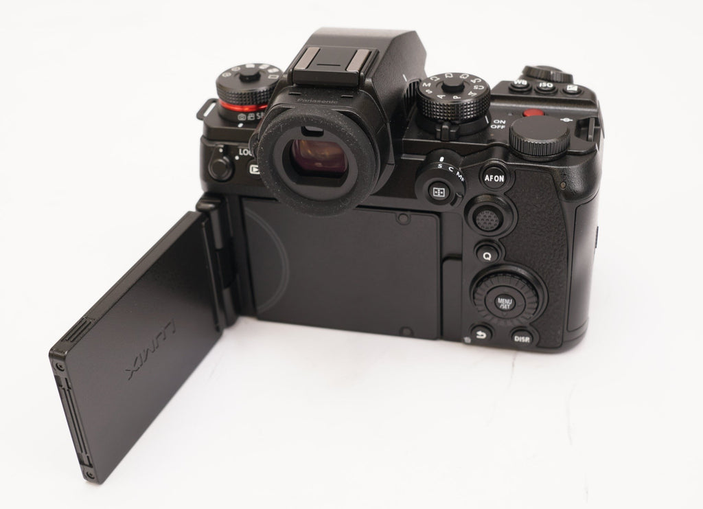 Panasonic LUMIX S1II Full-Frame Mirrorless Camera 24.1MP Partially Stacked CMOS Sensor (Used)