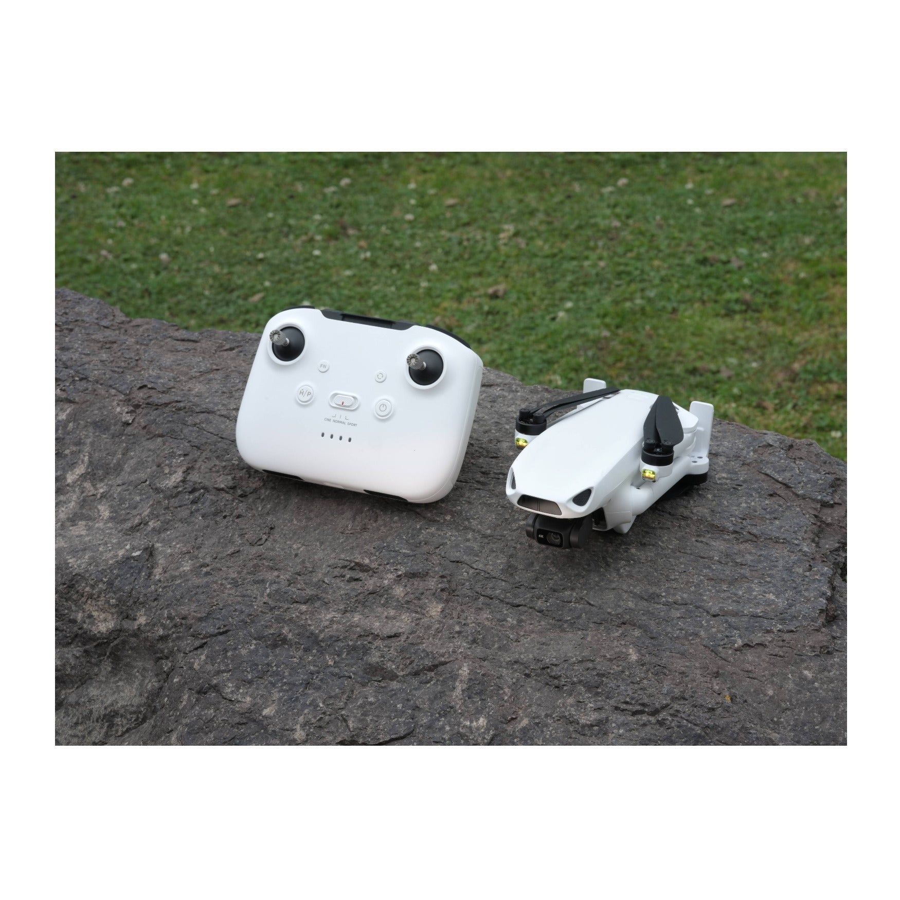 SKYROVER S1 Mini Camera Drone with 4K/60fps Video and 3-Axis Gimbal (White)