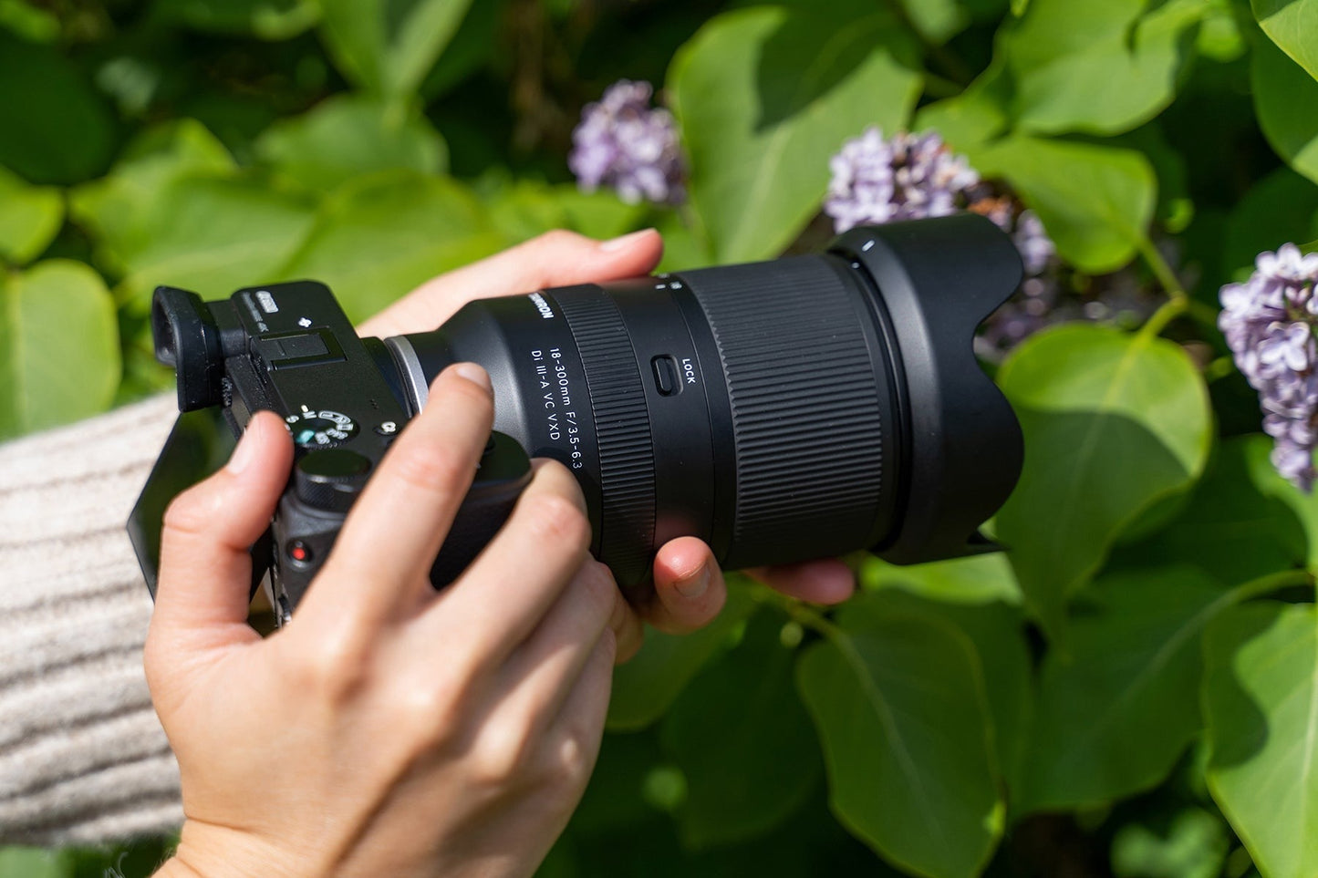 Tamron 18-300mm F/3.5-6.3 Di III-A VC VXD Lens (Sony E-mount)