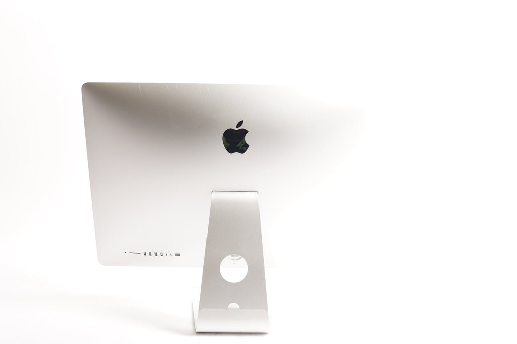 Apple 27 Inch iMac Retina 5K Black and Silver 5K 5120x2880 Desktop (Used)