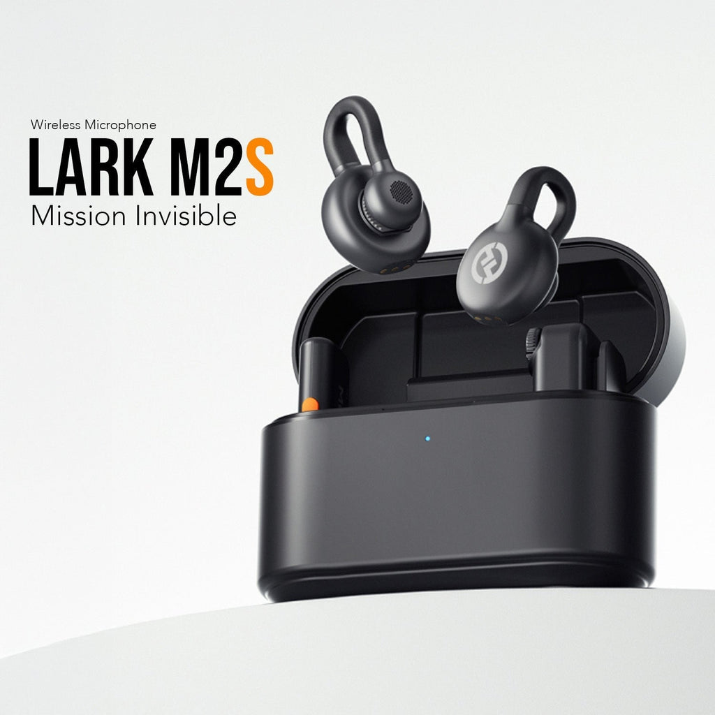 Hollyland Lark M2S Duo 2.4 GHz Space Gray Wireless Lavalier Mic System Bundle