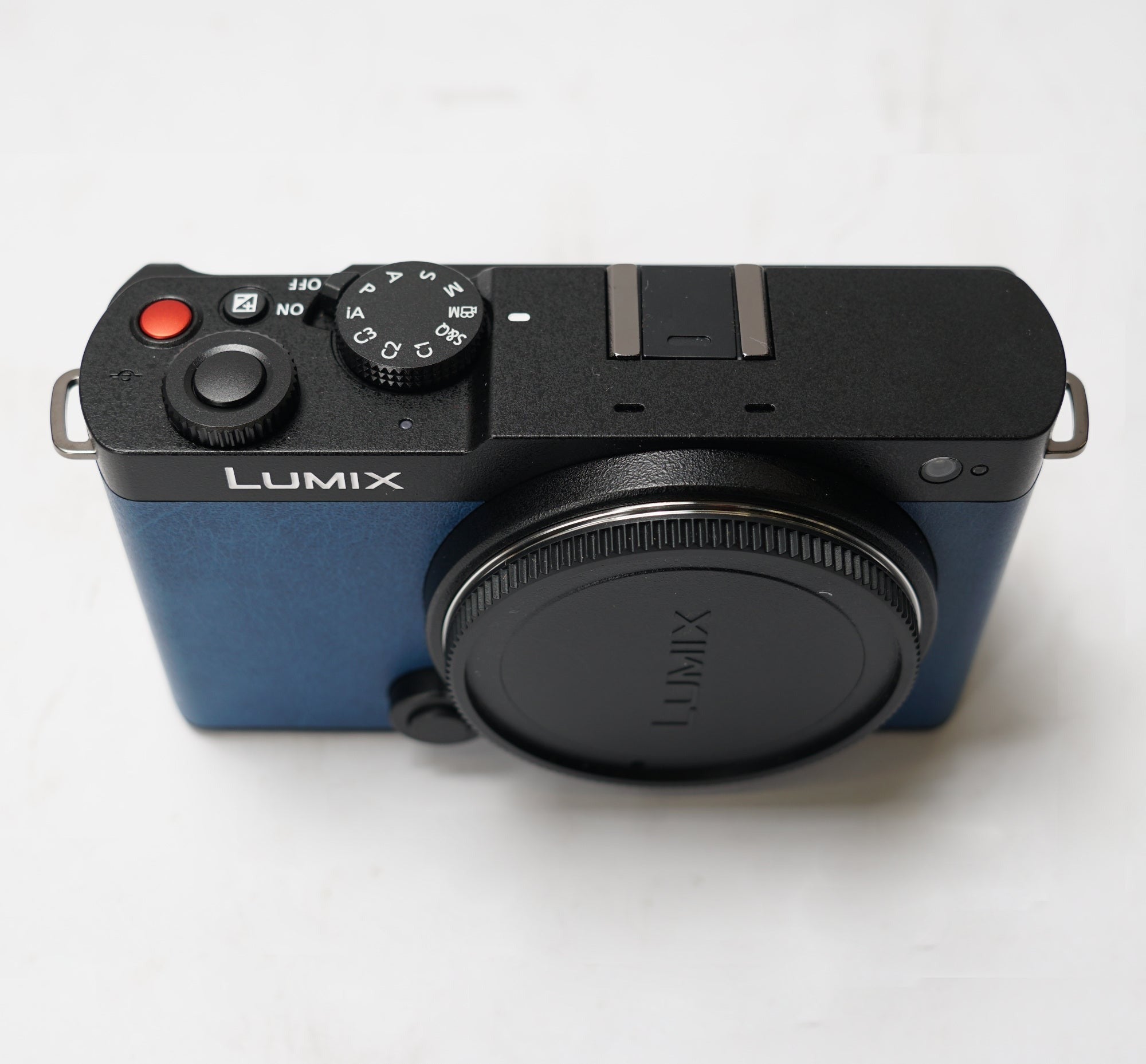 Panasonic LUMIX S9N Full Frame Compact and Lightweight Mirrorless Interchangeabl (Used)