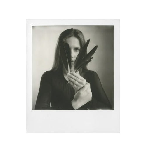 Polaroid Originals Black & White Instant Film for 600 Cameras (8 Exposures)