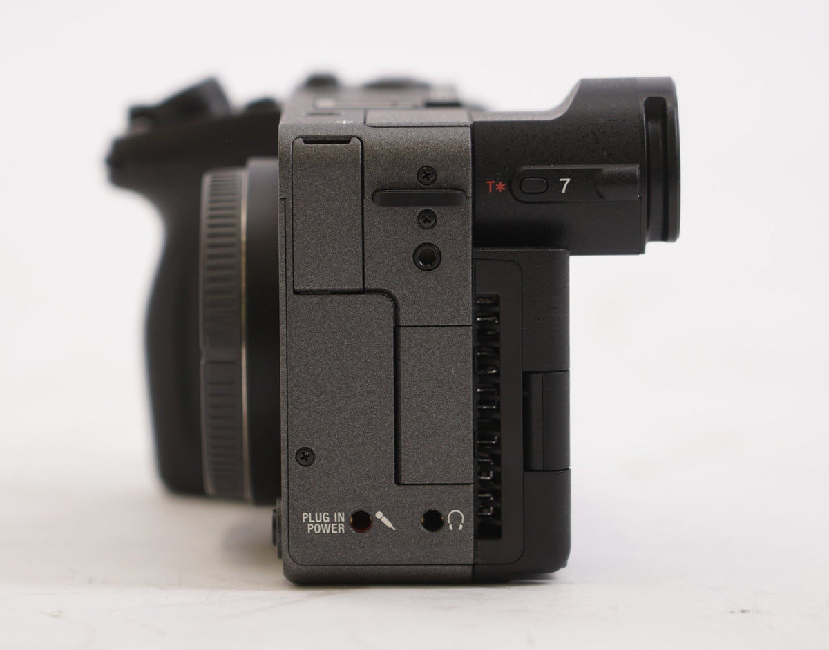 Sony Cinema Line FX2 Full-frame Cinema Camera featuring Dual Base ISO (Open Box)