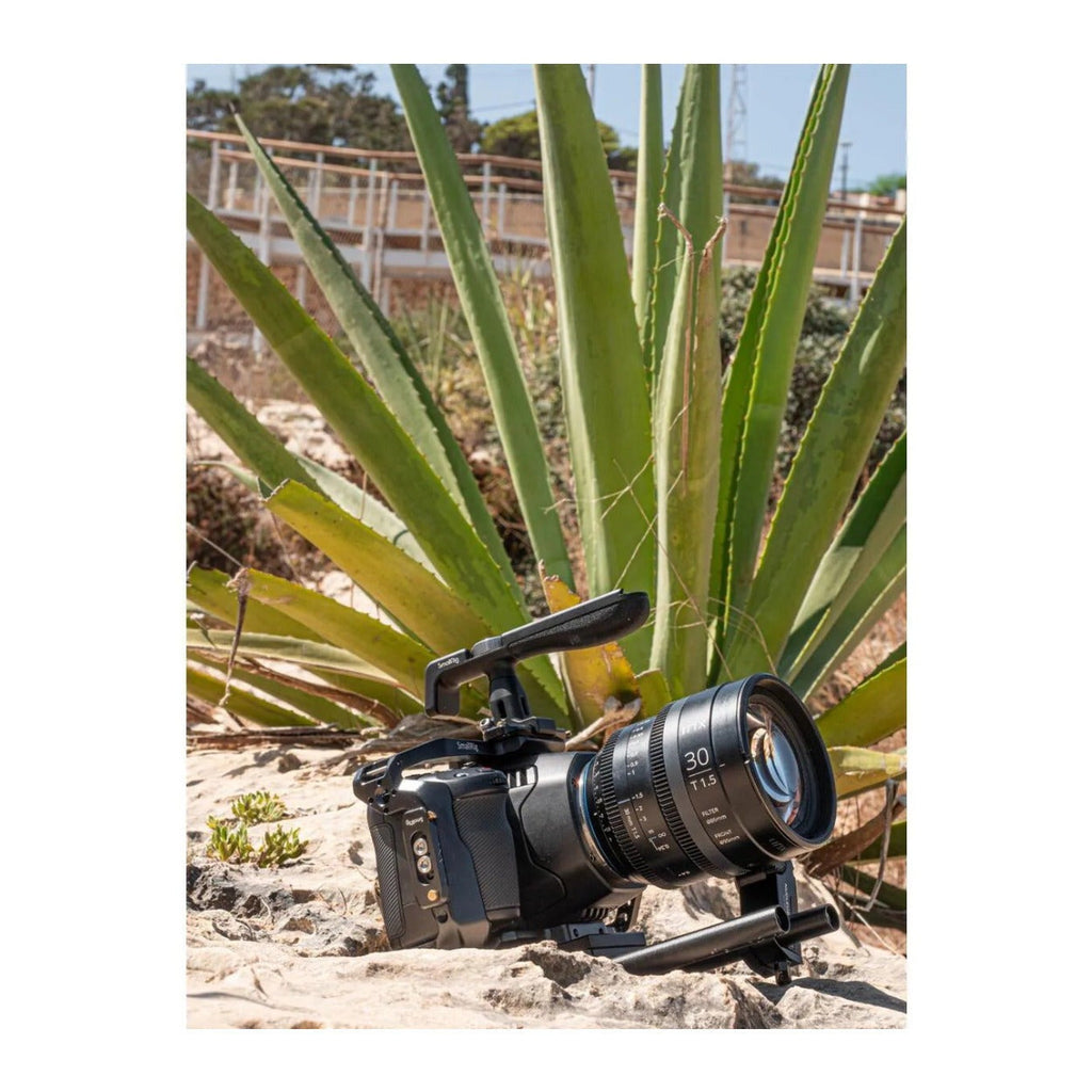 Irix Cine 30mm T1.5 Full Frame Cinema Lens (PL Mount, Feet)