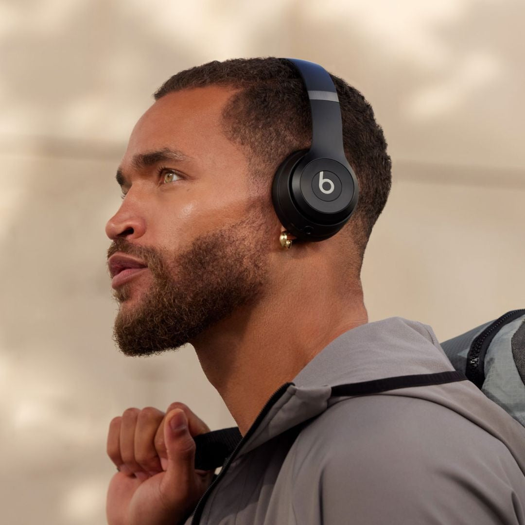 Beats Solo 4 Bluetooth Wireless On-Ear Headphones with Built-In DAC, Matte Black (Refurbished)