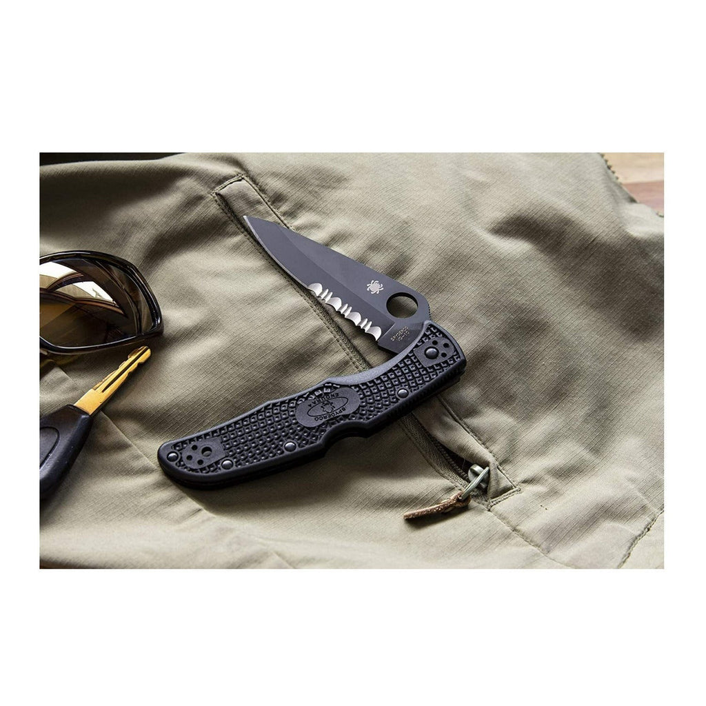 Spyderco Endura 4 3.80-Inch Steel Durable Blade Signature Serrated Knife (Black)