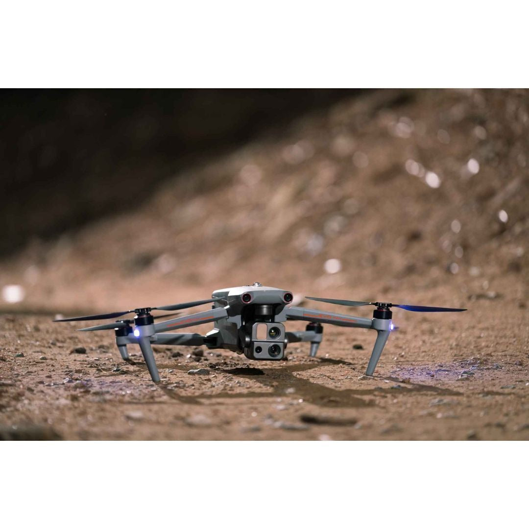 Autel Robotics EVO Max 4T Weather-Resistant Industrial Drone with GPS-Free Navigation (Black)