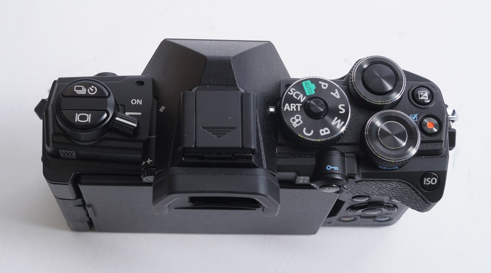 Olympus OM System OM-5 Camera Body with 12-45mm Lens (Black) (Used)