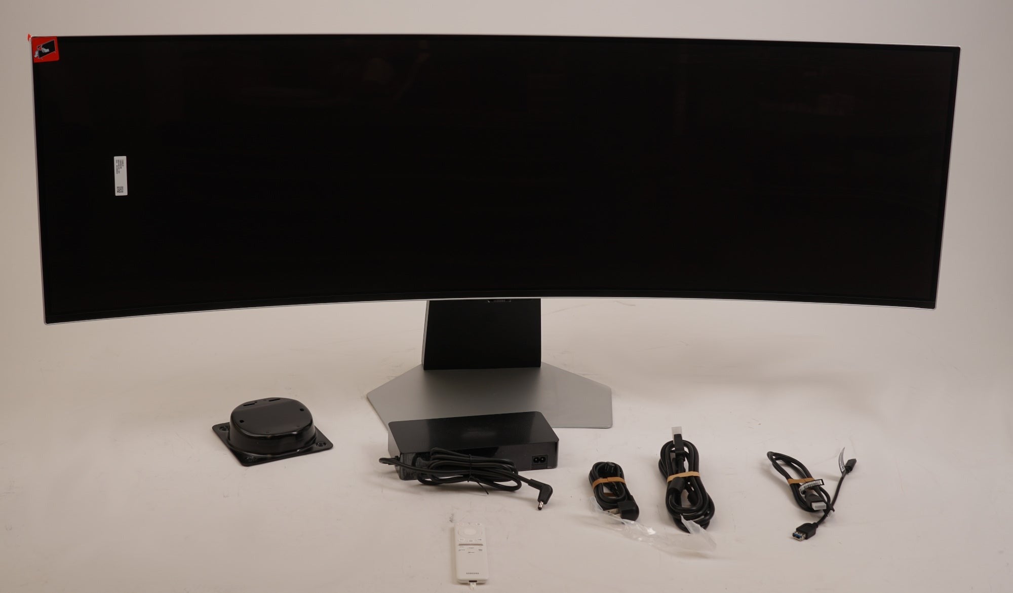 Samsung Odyssey G9 G95SD 49′′ QD-OLED Curved Gaming Monitor (240Hz) (Open Box)