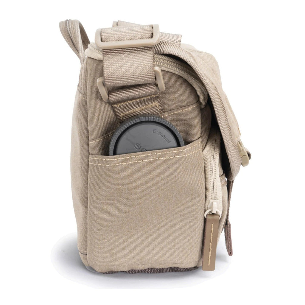 Vanguard Veo Range 21M BG Camera Shoulder Bag (Beige Tan)
