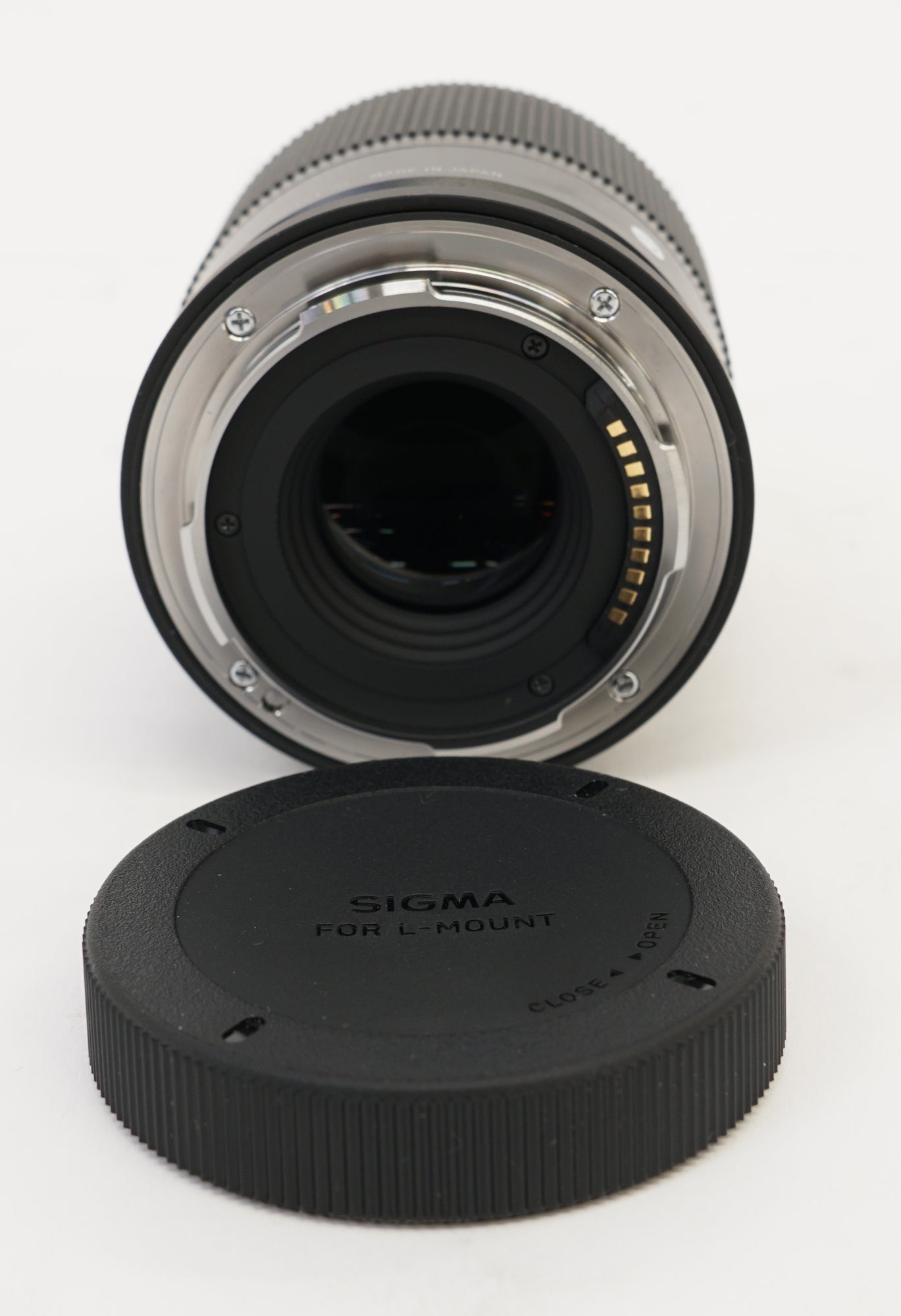 Sigma 30mm f/1.4 DC DN Contemporary Lens for L-Mount (Used)