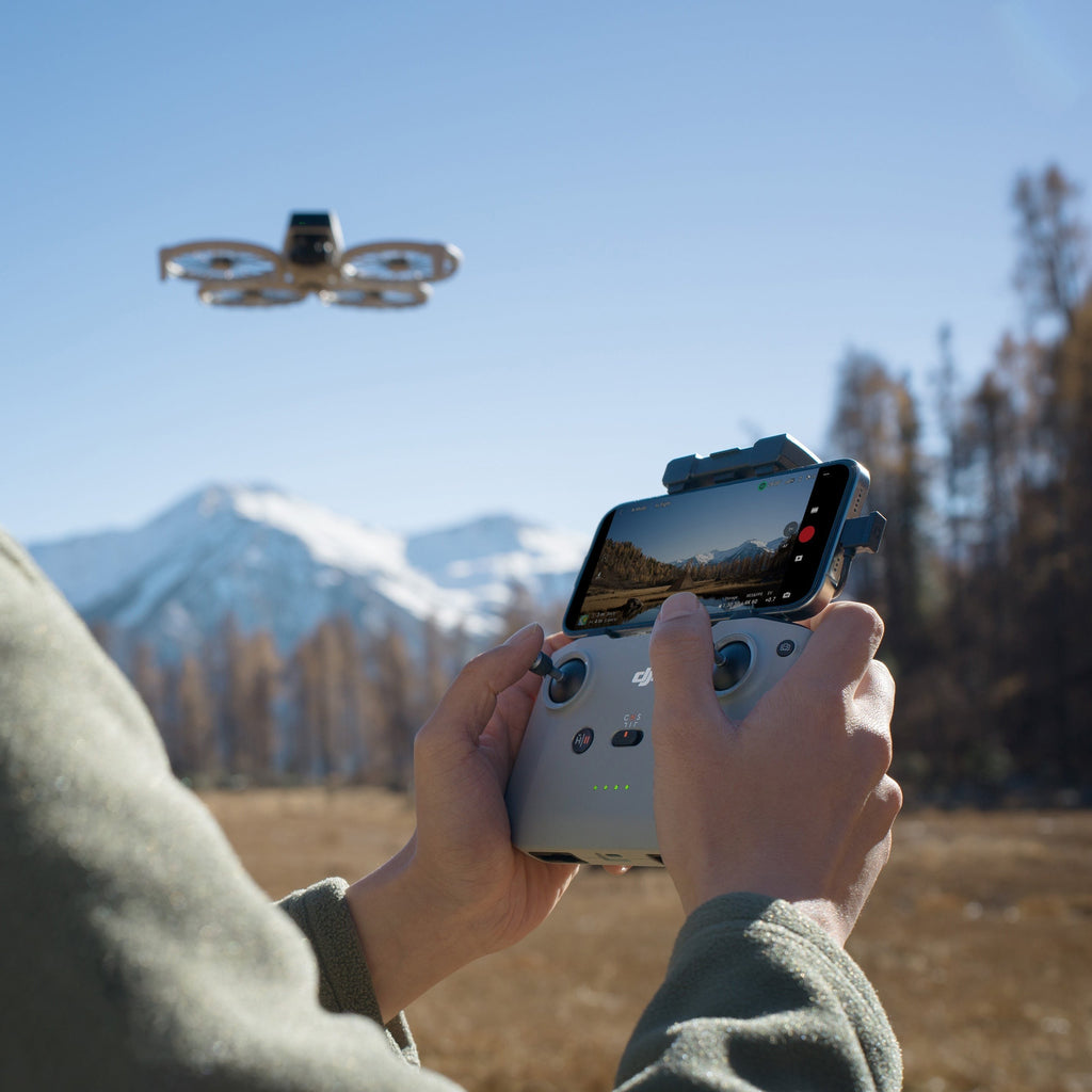 DJI Flip Lightweight and Foldable 4K HDR Camera Drone with Gray Carrying Bag