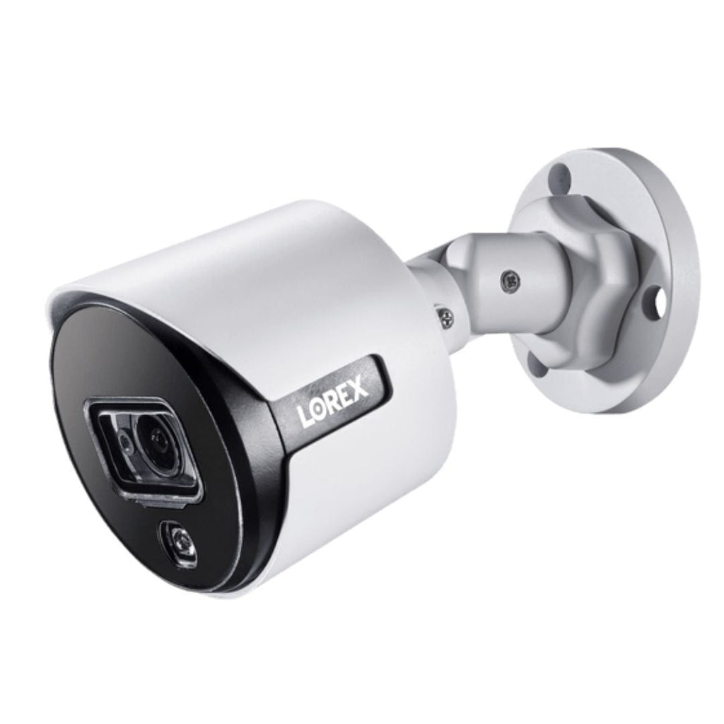 Lorex C881DA 4K Analog Ultra HD Active Deterrence Security Camera, IP67 Weatherproof (Refurbished)