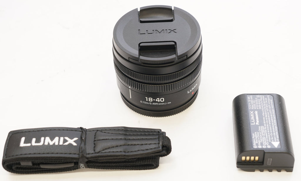Panasonic LUMIX S9N Full Frame Compact and Lightweight Mirrorless Interchangeabl (Used)