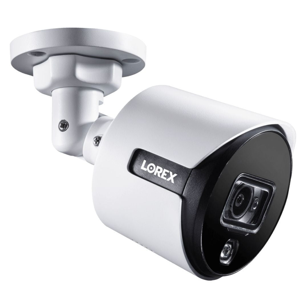 Lorex C881DA 4K Analog Ultra HD Active Deterrence Security Camera, IP67 Weatherproof (Refurbished)