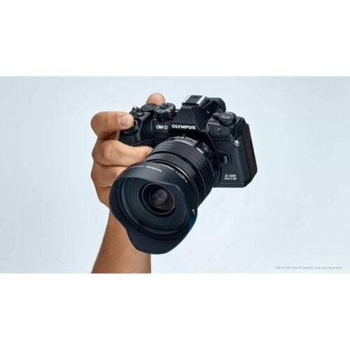 Olympus M.Zuiko Digital ED 8-25mm f/4 PRO Lens