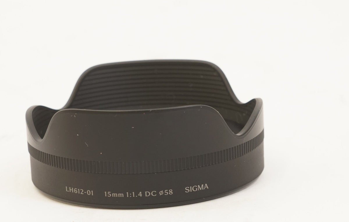 Sigma 15mm F1.4 DC Contemporary Lens for Mirrorless Cameras (Sony E Mount) (Used)