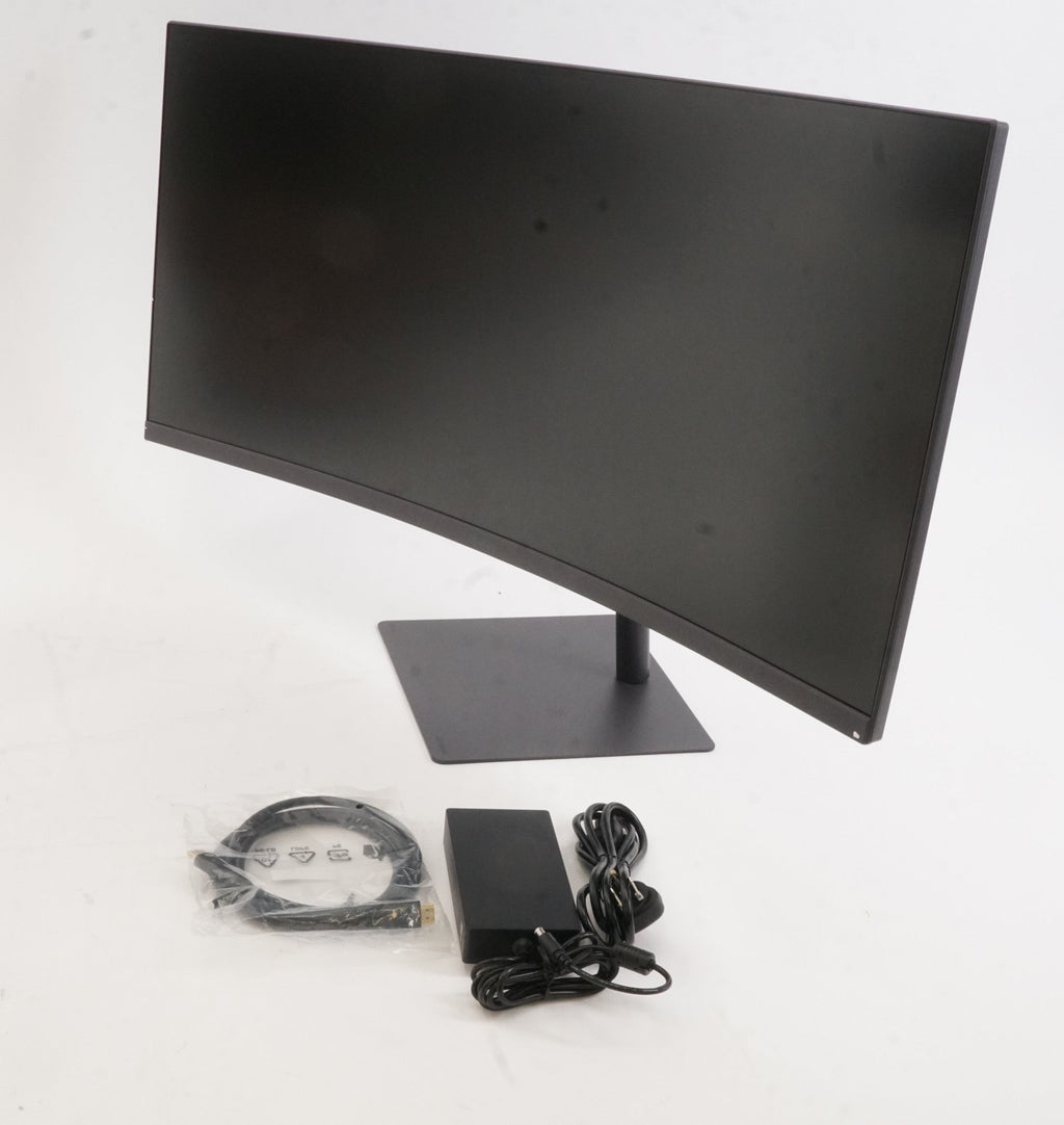 LG 34-Inch UltraGear WQHD 240Hz 1ms FreeSync Premium Curved Gaming Monitor (Used)
