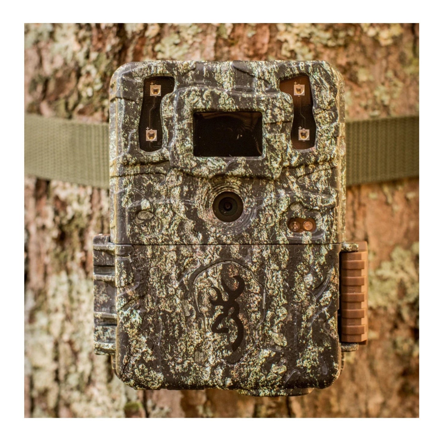 Browning Trail Camera Command Ops Elite 40 with SD Card, Batteries, Card Reader