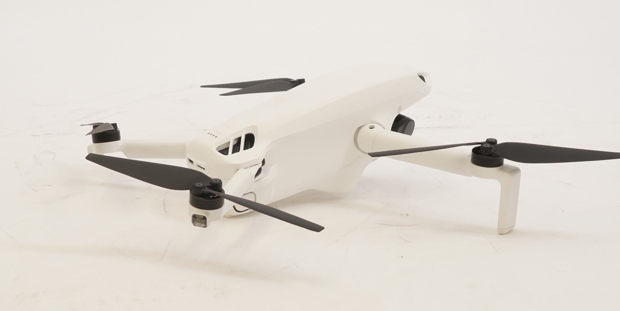 SKYROVER S1 Mini Camera Drone Combo with 4K/60fps Video, 3-Axis Gimbal (White) (Used)