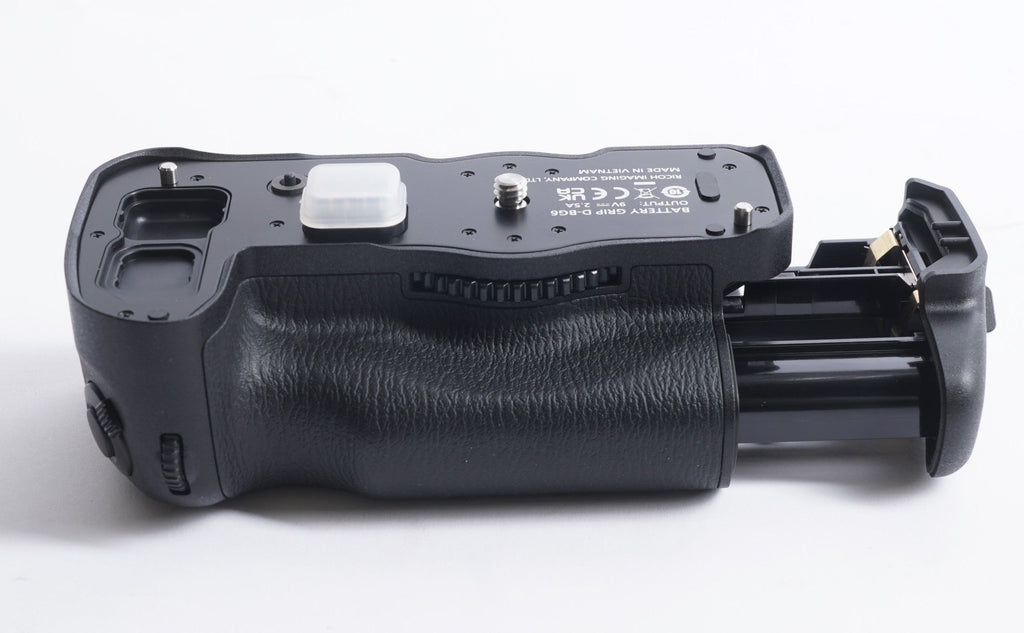 Pentax D-BG6 Battery Grip for K-1 DSLR Cameras (Used)