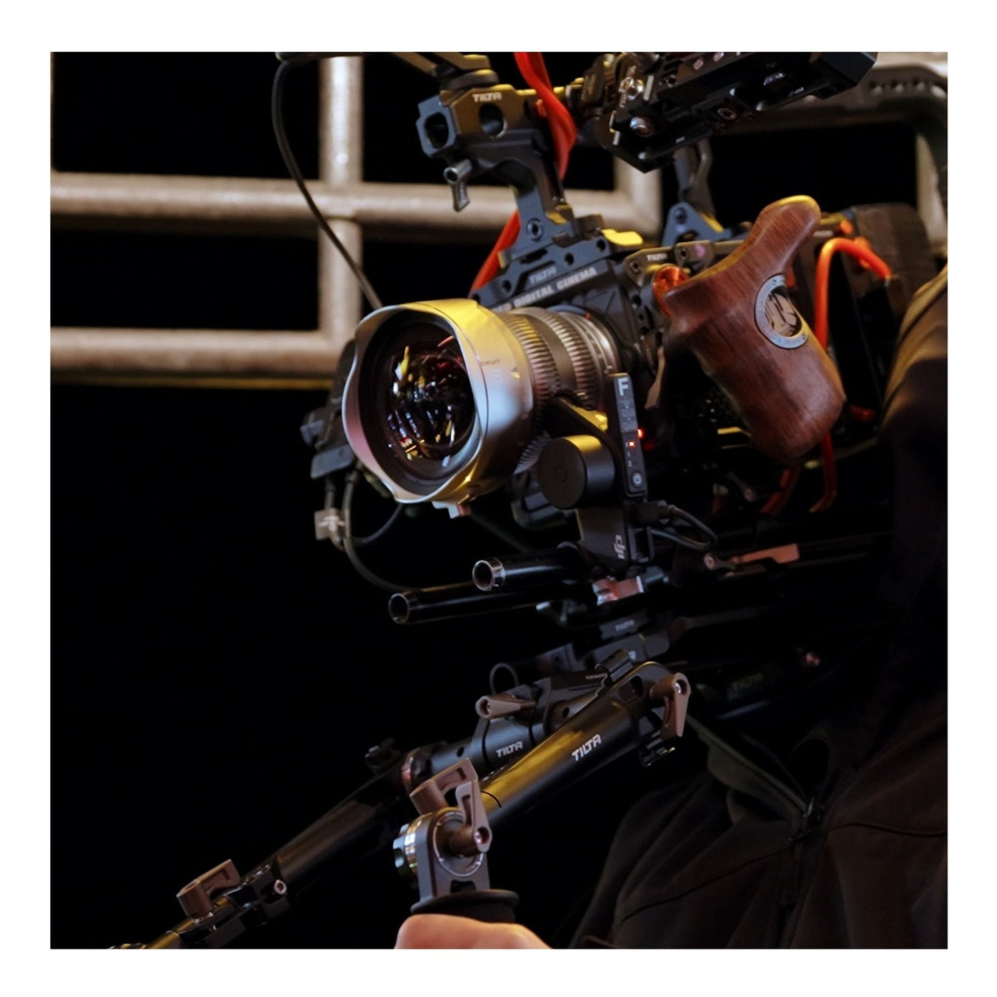 CHIOPT AURA 16mm T2.2 Cinema Lens (Sony E-Mount) Full-Frame with Cine Prime and Manual Focus