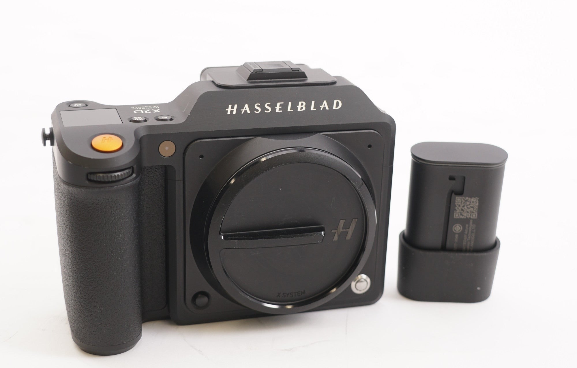 Hasselblad X2D 100C Medium Format Mirrorless Camera with 75mm f/3.4 P Lens (Used)