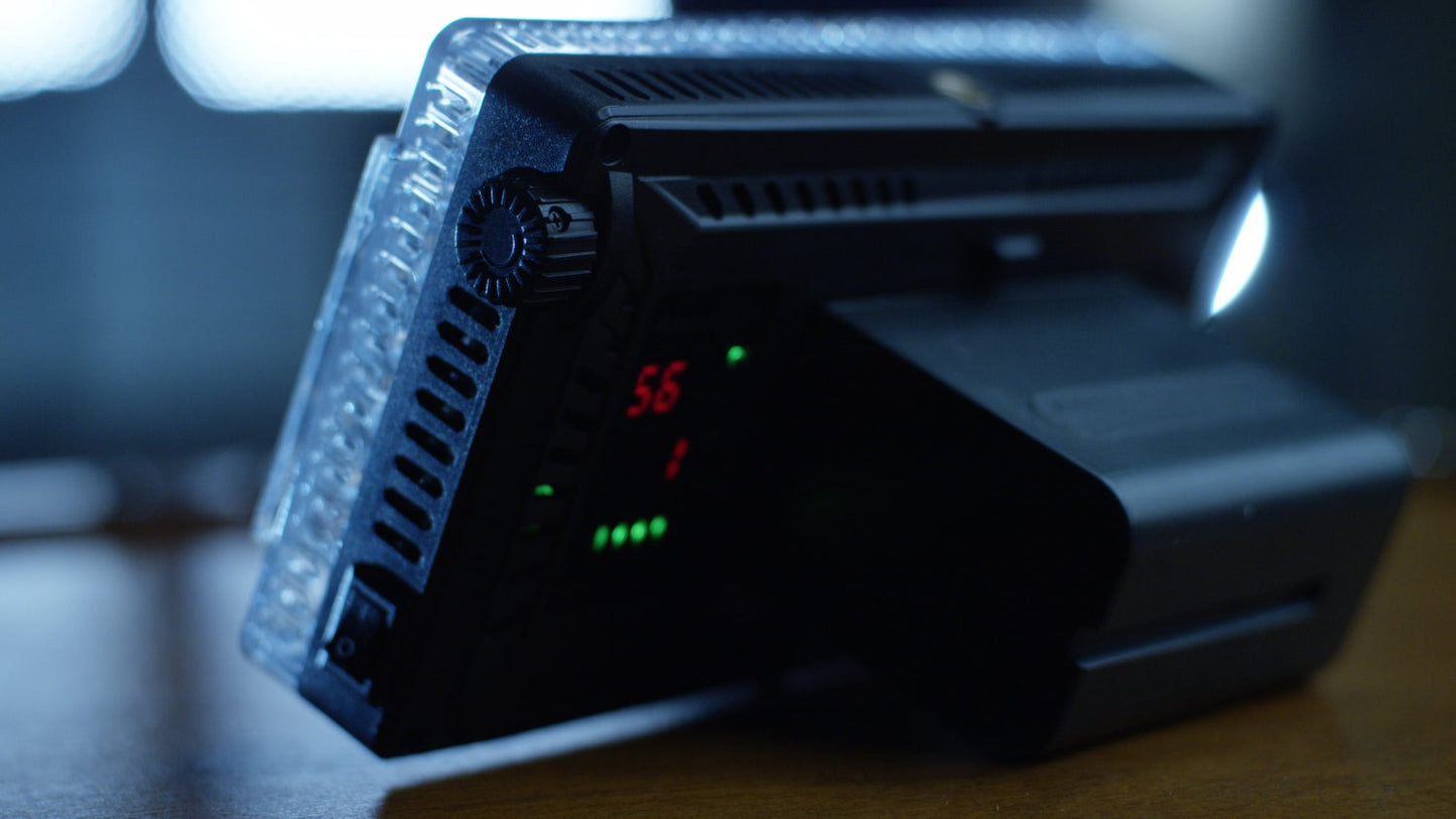 Aputure Amaran AL-F7 On-Camera Variable Color LED Light (3200 to 9500K)