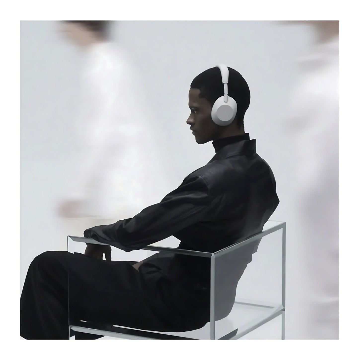 Sony WH-1000XM6 Wireless Noise-Canceling Headphones (Silver) Bundle