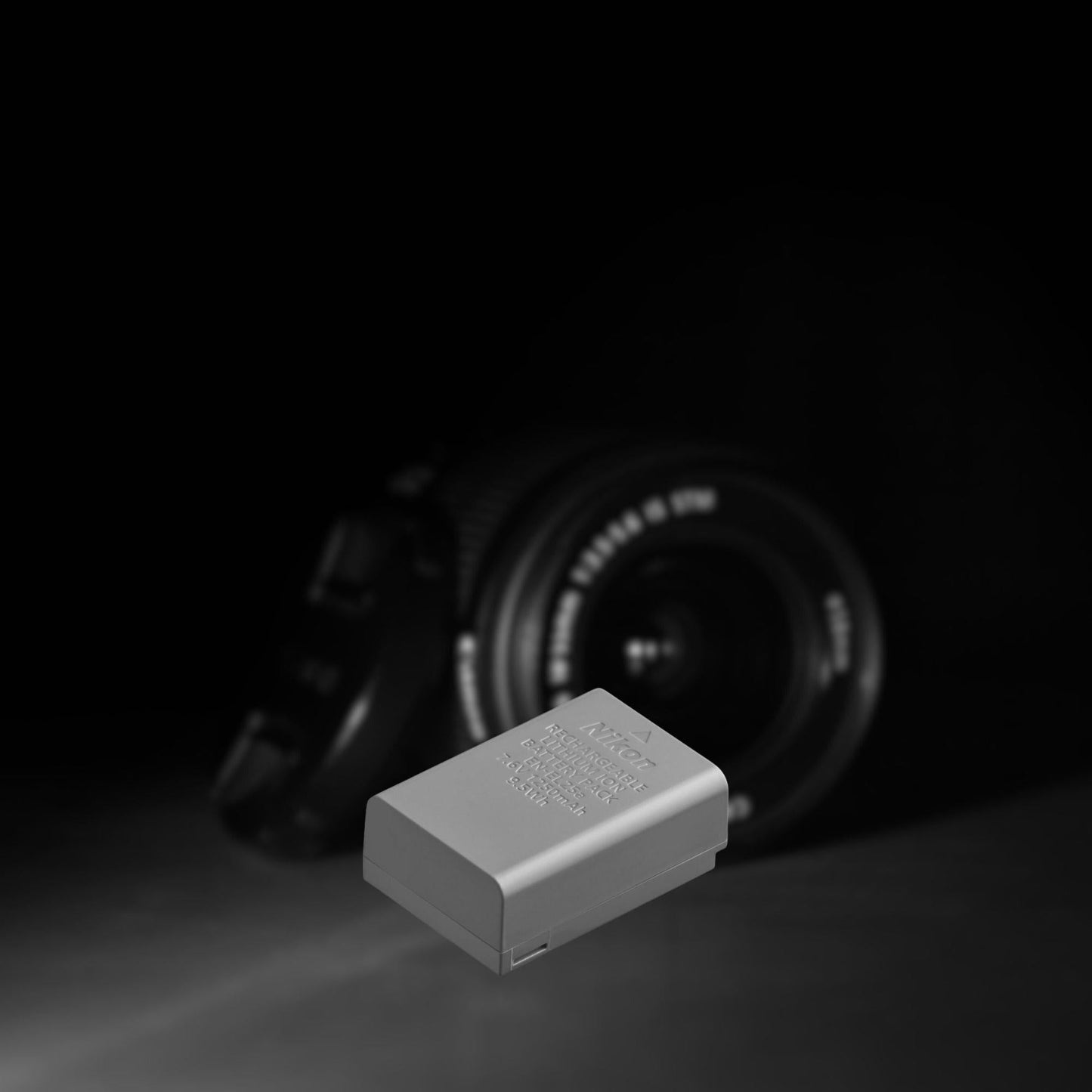 Nikon EN-EL25a High-Capacity Rechargeable Lithium-Ion Camera Battery with Cleaning Lenspen