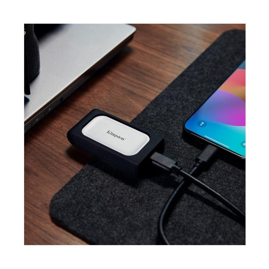 Kingston XS2000 4TB Pocket-Sized High Performance External SSD