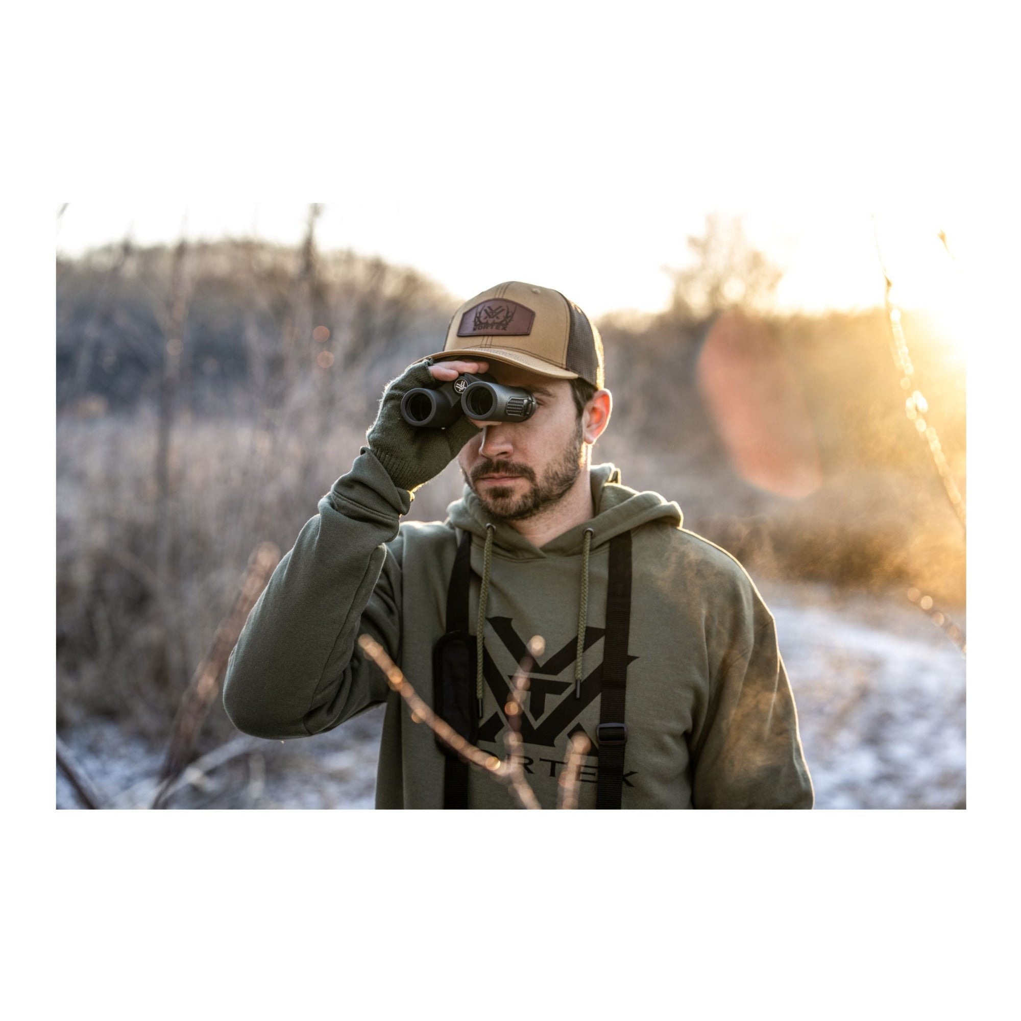 Vortex Triumph HD 10x28 Binocular - Fully Multi-Coated Lenses with Rubber Armor