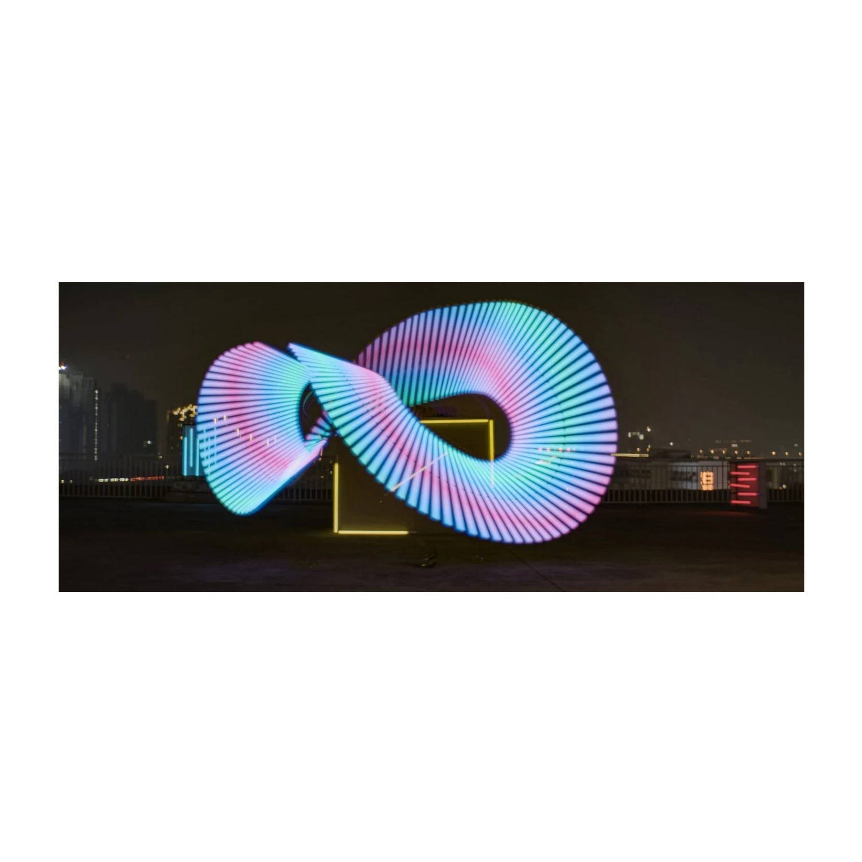 Nanlite PavoTube T8-7X RGBWW LED Pixel Tube 4-Light Kit